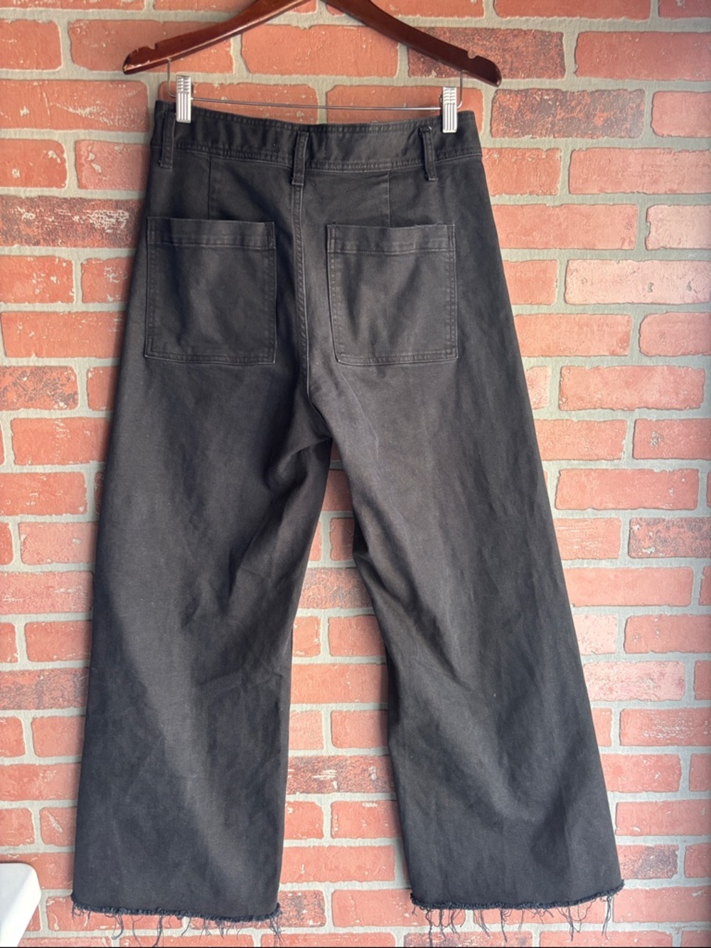 Zara Wide leg High Waist Jeans with Raw Hem - Picture 4 of 5
